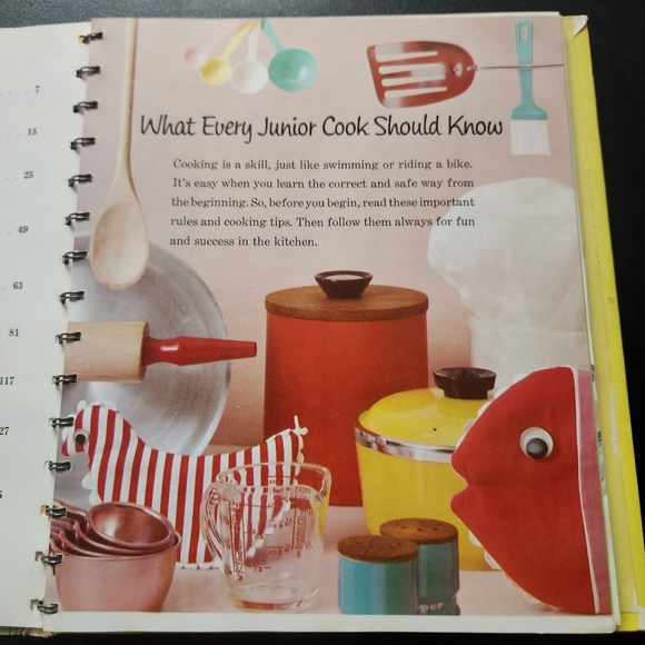 Vintage Betty Crocker Boys and Girls Spiral Cookbook 1965 - Picture 6 of 12